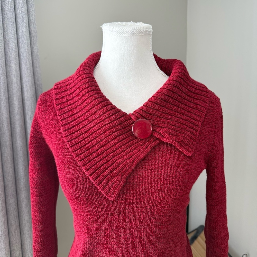 Unknown | Women's small Red Sweater with Button Detail - Picture 2 of 4